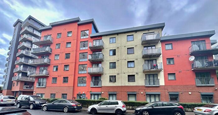 1 Bedroom Flat To Rent In Runnel Court, Spring Place, IG11