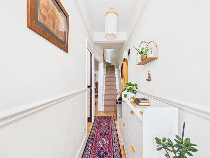 2 Bedroom Terraced House For Sale In Hanbury Road, London, N17