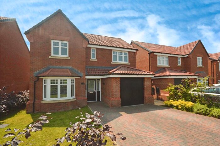 4 Bedroom Detached House For Sale In Azure Drive, Holmewood, Chesterfield, Derbyshire, S42