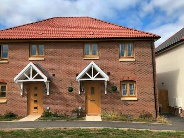 3 Bedroom Semi-Detached House To Rent In Yetminster, DT9