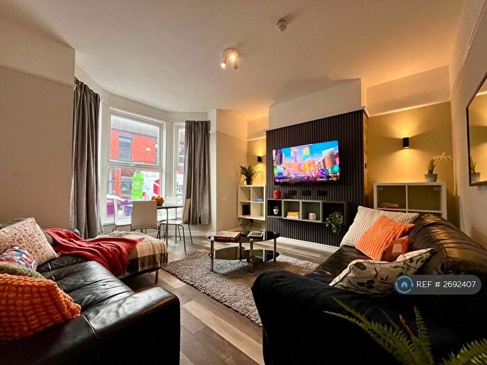 7 Bedroom Terraced House To Rent In Ramilies Road, Liverpool, L18