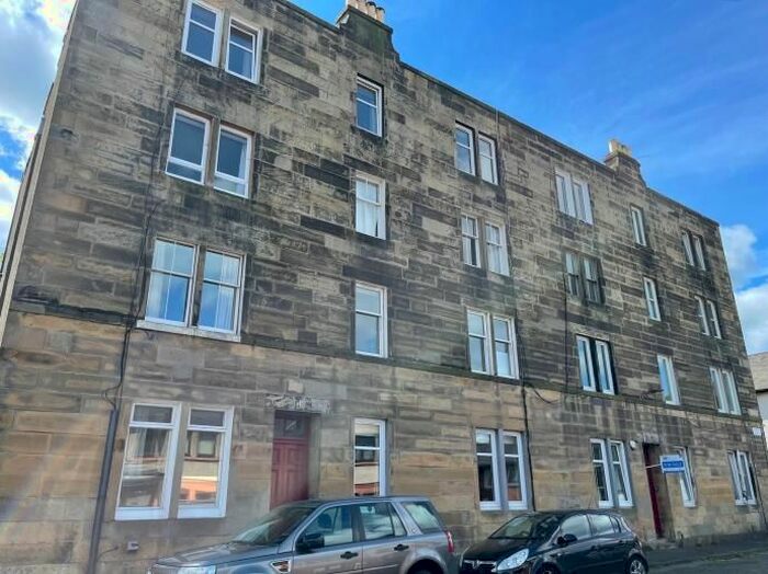 2 Bedroom Flat To Rent In Annfield Street, Edinburgh, EH6