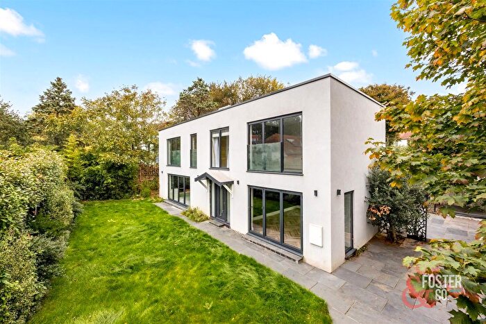 6 Bedroom Detached House For Sale In Shirley Drive, Hove, BN3