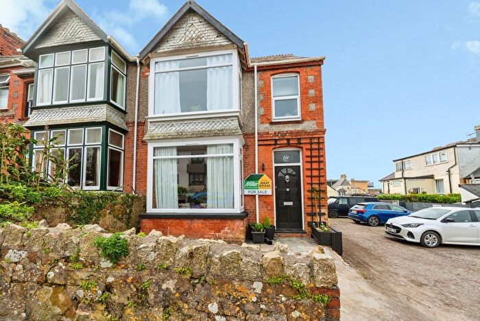4 Bedroom End Terrace House For Sale In Mitchell Avenue, Newquay, Cornwall, TR7