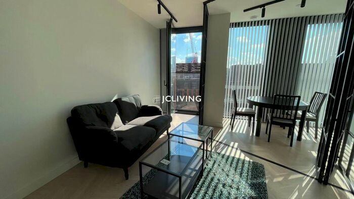 1 Bedroom Flat To Rent In One Crown Place, London, EC2A