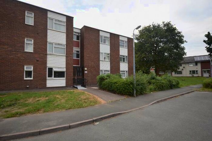 2 Bedroom Apartment To Rent In Overton Way Acton, Wrexham, LL12