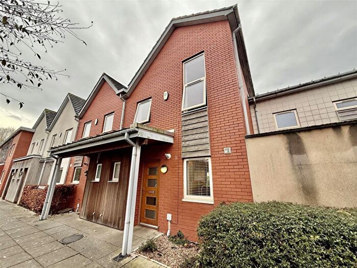 2 Bedroom Terraced House To Rent In Christmas Place, The Staiths, Gateshead, NE8