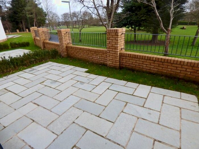 1 Bedroom Maisonette To Rent In Court Lane, Epsom, KT19