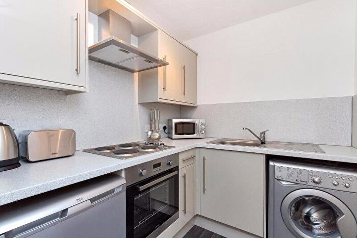 1 Bedroom Flat To Rent In Seagate, City Centre, Dundee, DD1