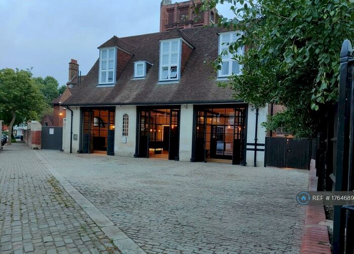 2 Bedroom Flat To Rent In Belsize Park Firehouse, London, NW3