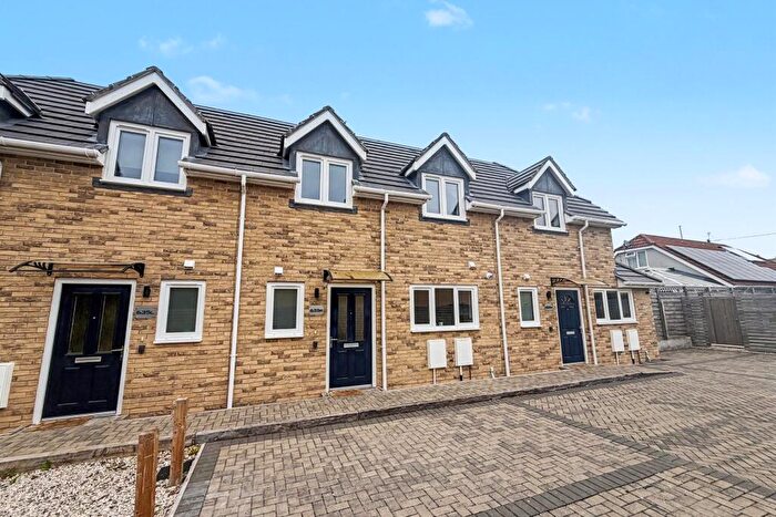 3 Bedroom Terraced House For Sale In Upton, BH16