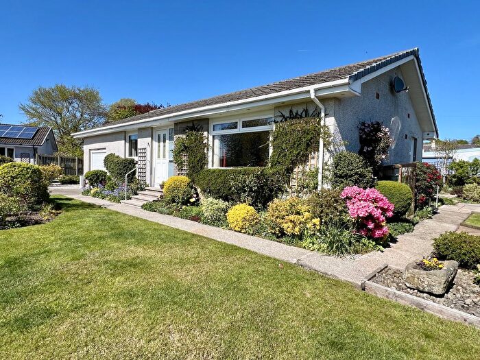 2 Bedroom Bungalow For Sale In Rhonepark Crescent, Crossmichael, DG7
