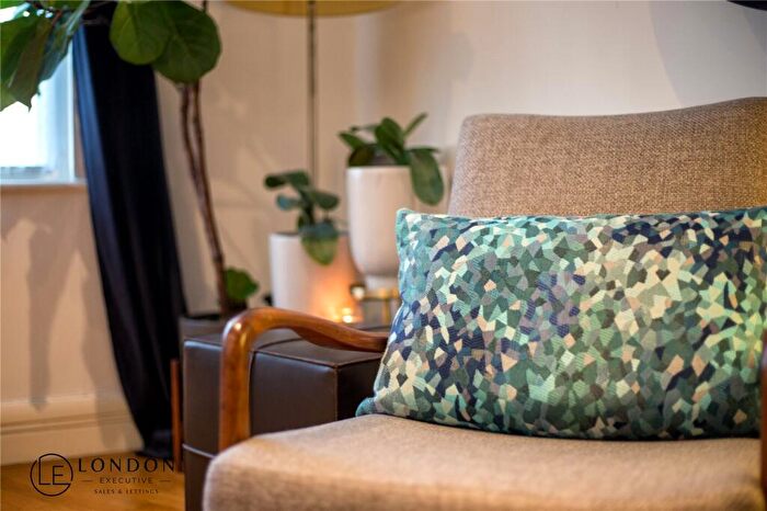 2 Bedroom Apartment For Sale In Oxford Heights, Old Marylebone Road, London, NW1