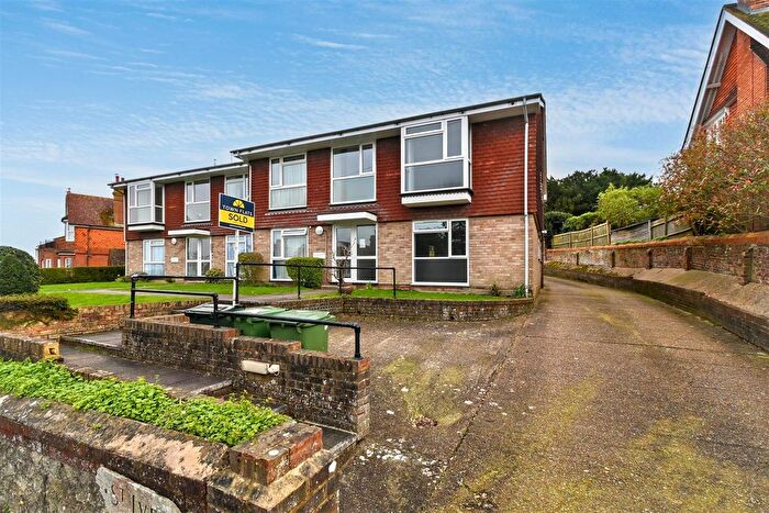 1 Bedroom Flat For Sale In Carew Road, Eastbourne, BN21