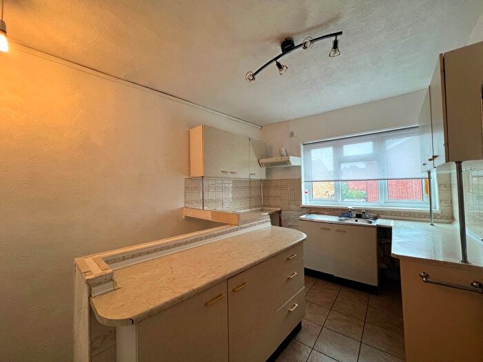 2 Bedroom Terraced House To Rent In Kelsall Terrace, Hyde Park, Leeds, LS6