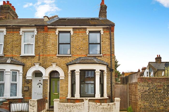 3 Bedroom End Of Terrace House For Sale In Chesley Gardens, East Ham, London, E6