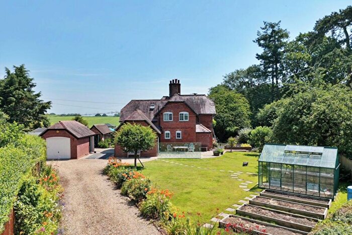 3 Bedroom Semi-Detached House For Sale In Gaunts, Wimborne, BH21