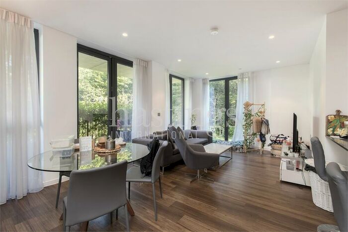 2 Bedroom Apartment To Rent In Sitka House, Quebec Way, London, SE16