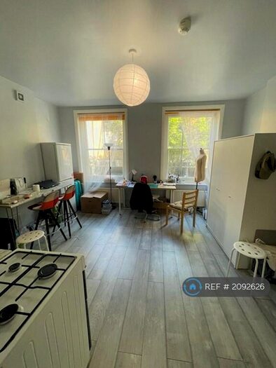 1 Bedroom Flat To Rent In Scrutton Street, London, EC2A