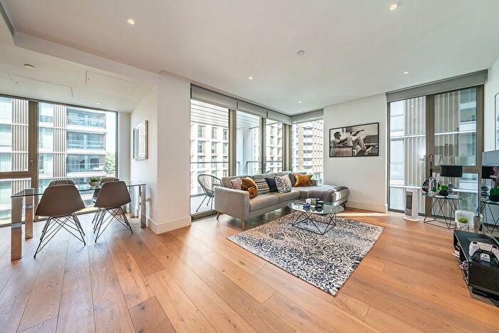 2 Bedroom Flat To Rent In Palmer Road, London, SW11