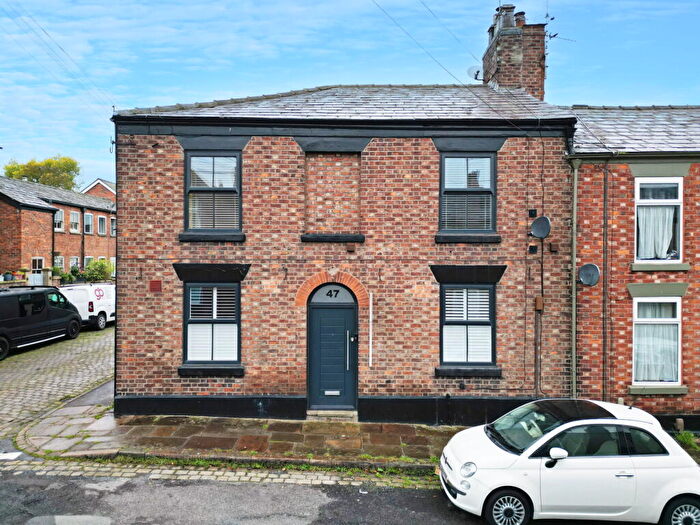 3 Bedroom End Of Terrace House For Sale In Peel Street, Macclesfield, SK11