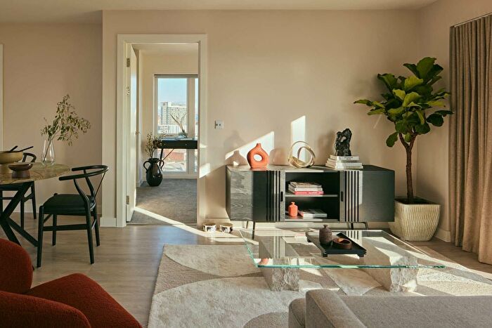 2 Bedroom Flat To Rent In Bloomery Place, Sheffield, S1