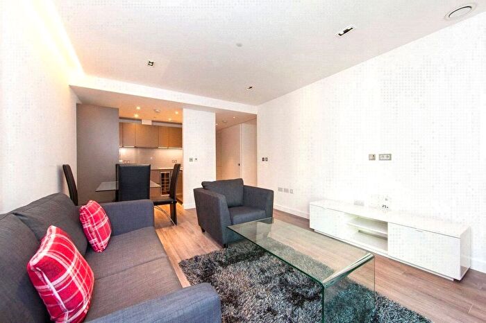 1 Bedroom Flat To Rent In Cashmere House, Goodman's Fields, Aldgate, London, E1