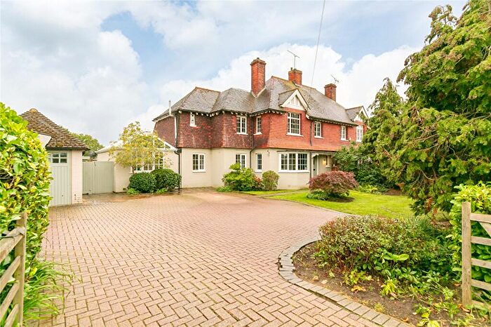 4 Bedroom Semi-Detached House For Sale In Woodlands Lane, Stoke D'Abernon, Cobham, KT11