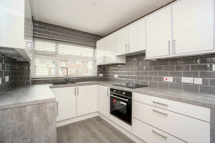 4 Bedroom Terraced House To Rent In Parker Drive, Farndon, CH3