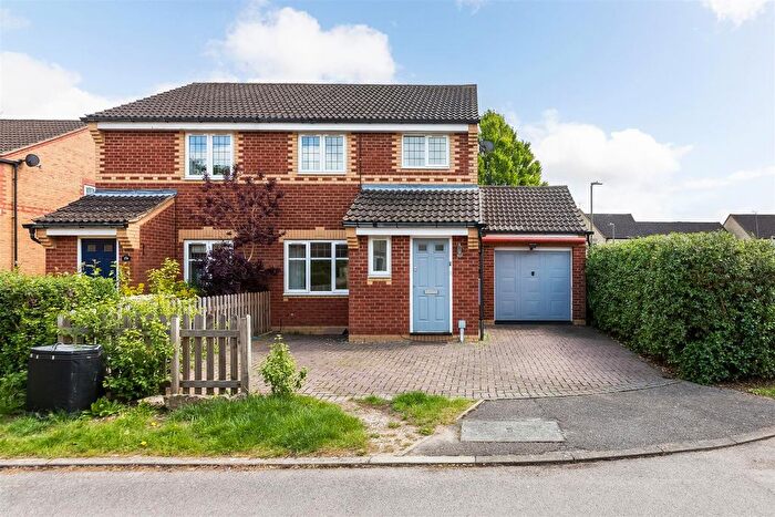 3 Bedroom Semi-Detached House To Rent In Merganser Drive, Langford Village, OX26