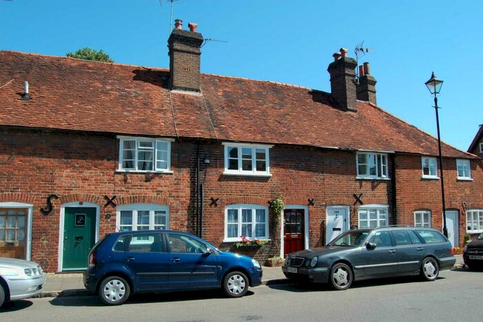 1 Bedroom Cottage To Rent In Amersham, HP7