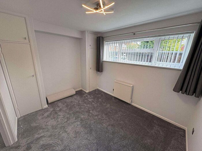 1 Bedroom Flat To Rent In Grange Court Newbury, RG14