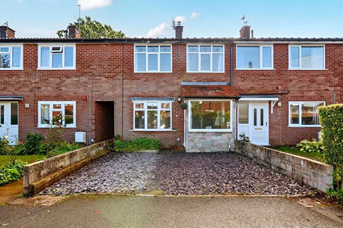 3 Bedroom Terraced House For Sale In Cumber Close, Wilmslow, SK9