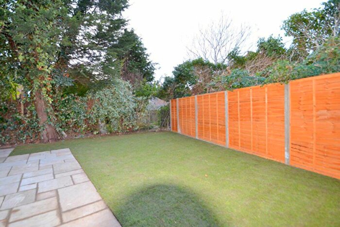 2 Bedroom Detached House To Rent In Newly Built Detached House In Gated Development, N2