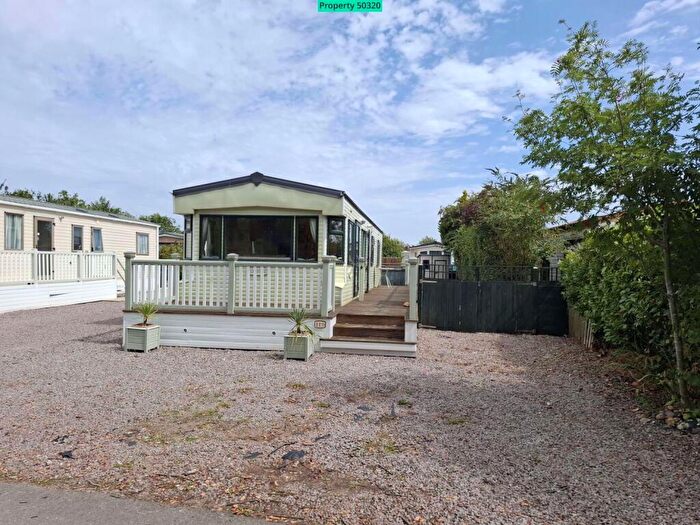 2 Bedroom Mobile Home For Sale In Chapel Hill Marina & Caravan Park, Chapel Hill, Lincoln, LN4