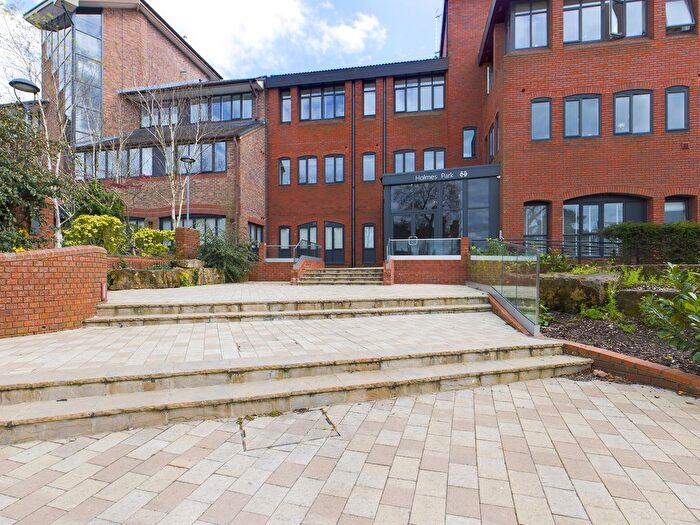 Studio To Rent In Holmes Park, North Street, Horsham, RH12