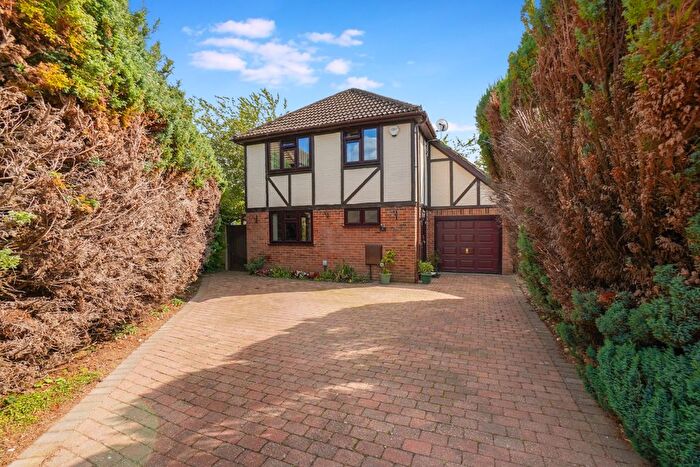 3 Bedroom Detached House For Sale In Shepherds Gate, Hempstead, ME7