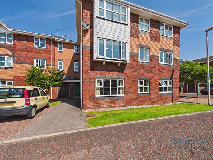 2 Bedroom Apartment For Sale In Dove Tree Court, Blackpool, FY4