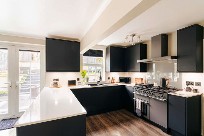 4 Bedroom Semi Detached House For Sale In Grove Leaze, Shirehampton, Bristol, BS11