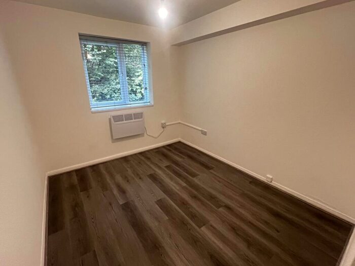 1 Bedroom Flat To Rent In Jack Clow Road, London, E15