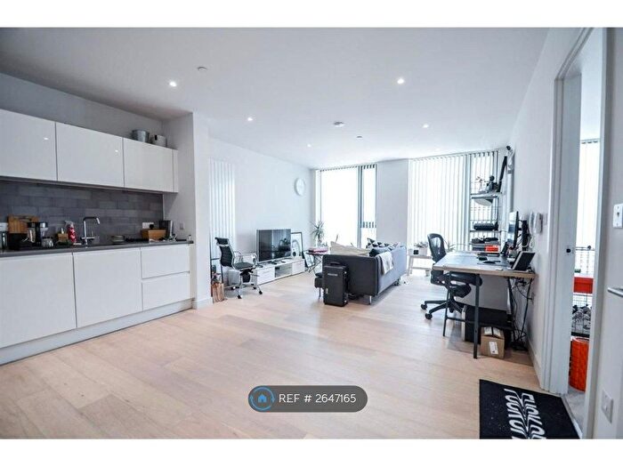 1 Bedroom Flat To Rent In Royal Wharf, London, E16