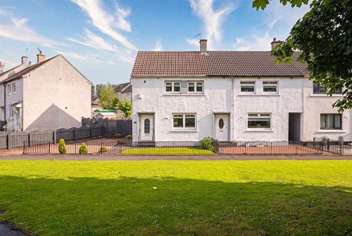 2 Bedroom End Of Terrace House For Sale In Park Way, Glasgow, G32