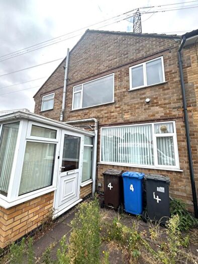 2 Bedroom End Of Terrace House To Rent In Shelton Drive, Shelton Lock, Derby, DE24