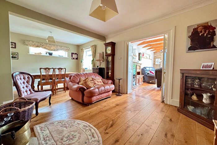 4 Bedroom Detached House For Sale In The Hyde, Langton Matravers, BH19 - Photo 7
