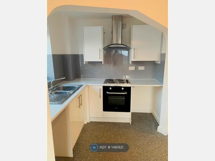 1 Bedroom Flat To Rent In Empire Court, Clacton-On-Sea, CO15