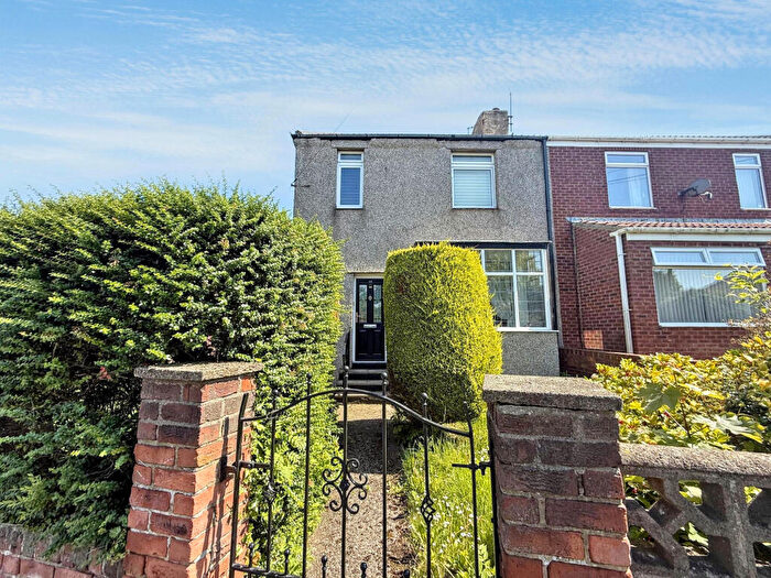 3 Bedroom Semi Detached House For Sale In Paradise Crescent, Easington, Peterlee, Durham, SR8