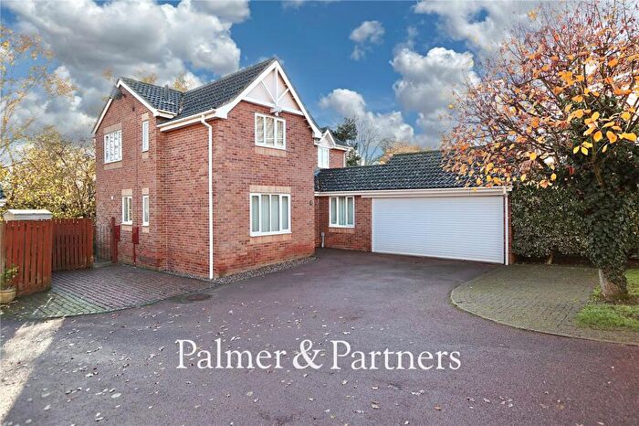 4 Bedroom Detached House For Sale In Wilding Road, Ipswich, Suffolk, IP8