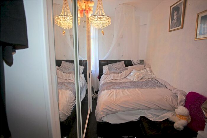 1 Bedroom Terraced House To Rent In Shobden Road, London, N17