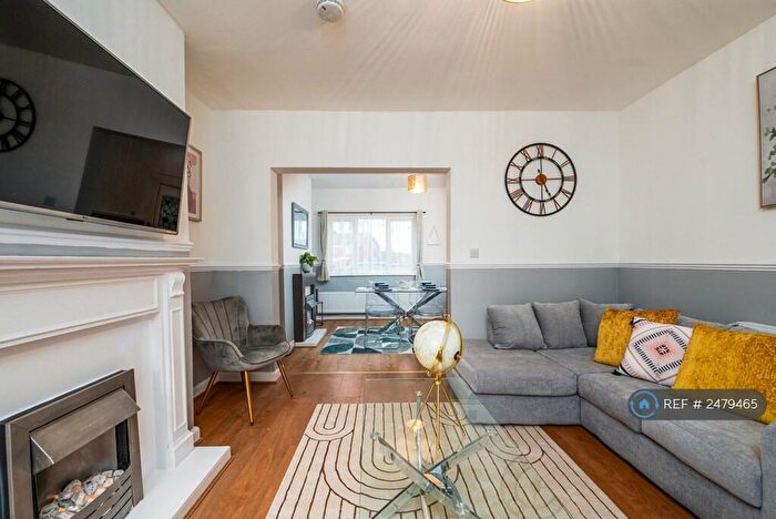 3 Bedroom Terraced House To Rent In Albert Street, Maltby, Rotherham, S66