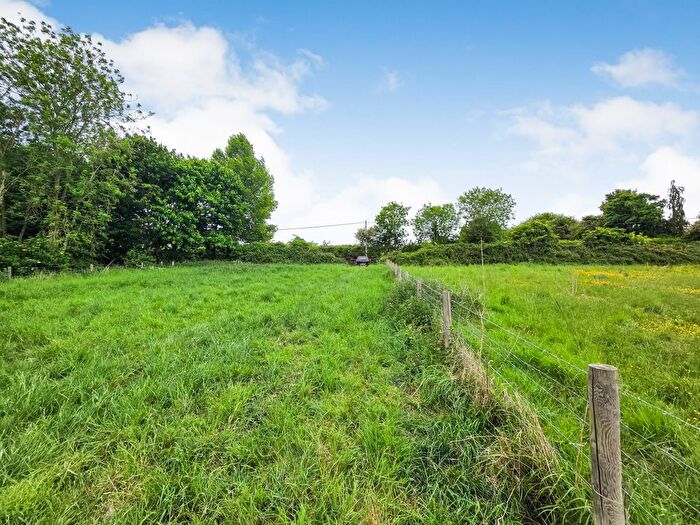 Land For Sale In Upton Road, Upton, HP17